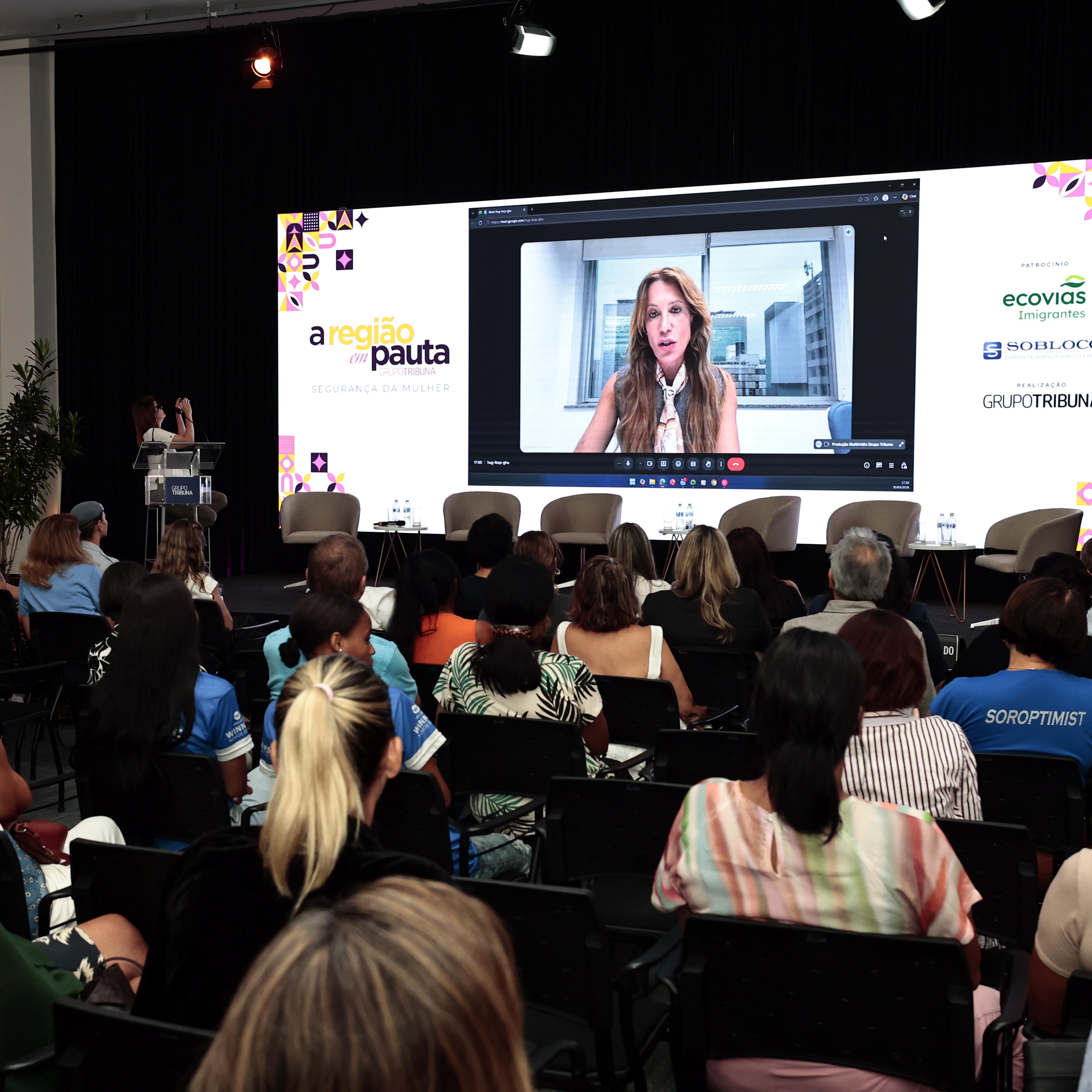 Gabriela Manssur participou de forma remota do encontro: potência