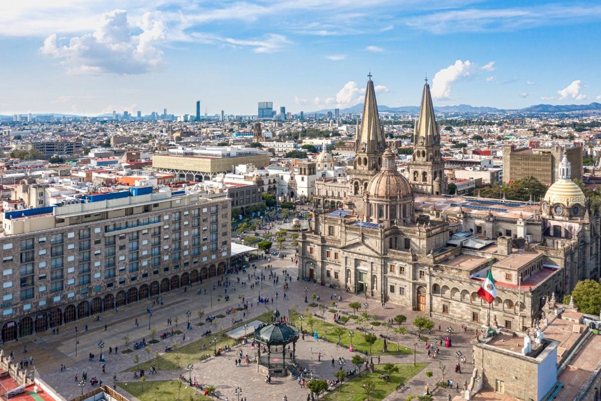 Cidade oferece cultura vibrante, tradição da música mariachi e atmosfera festiva