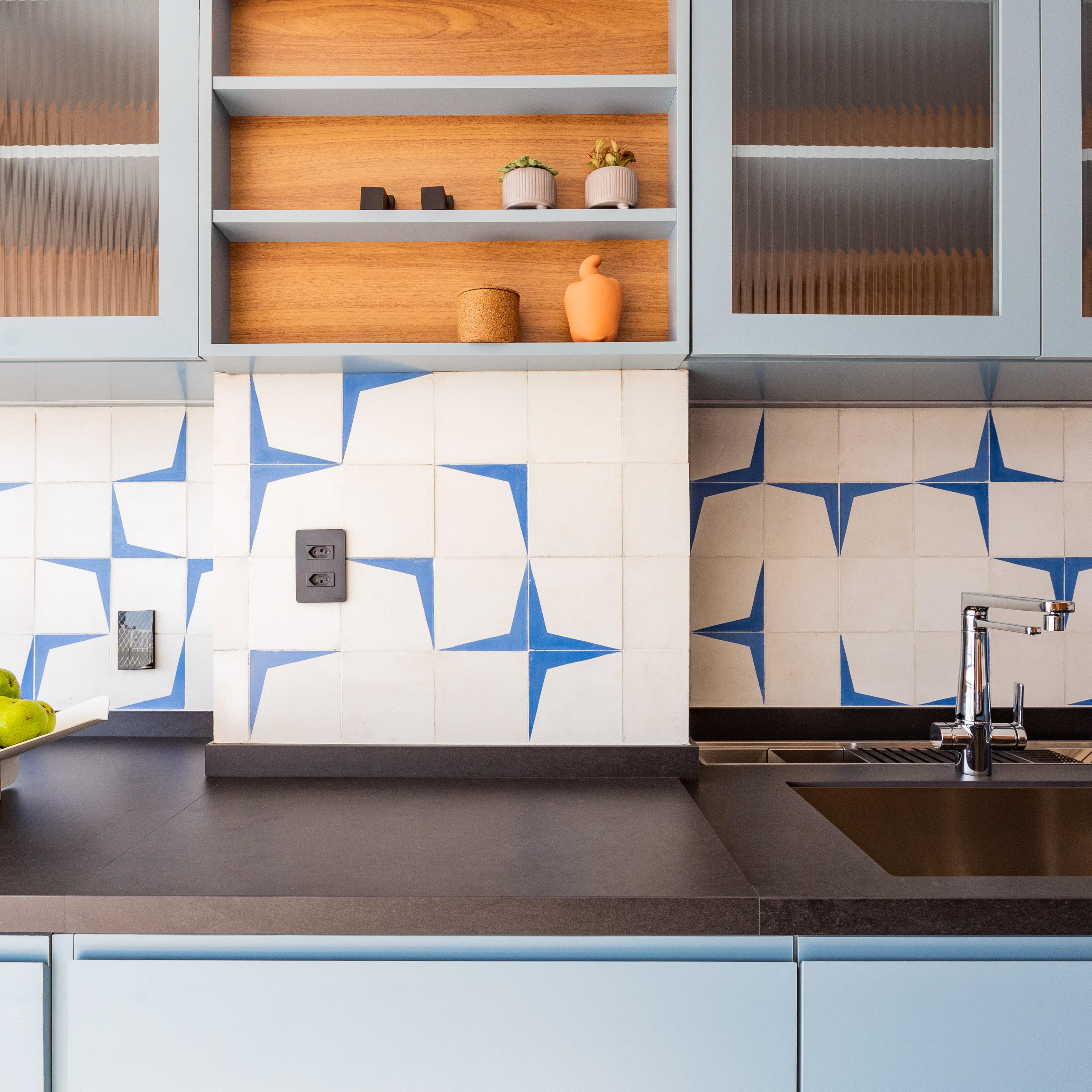 Os materiais coloridos conquistaram novamente o seu espaço