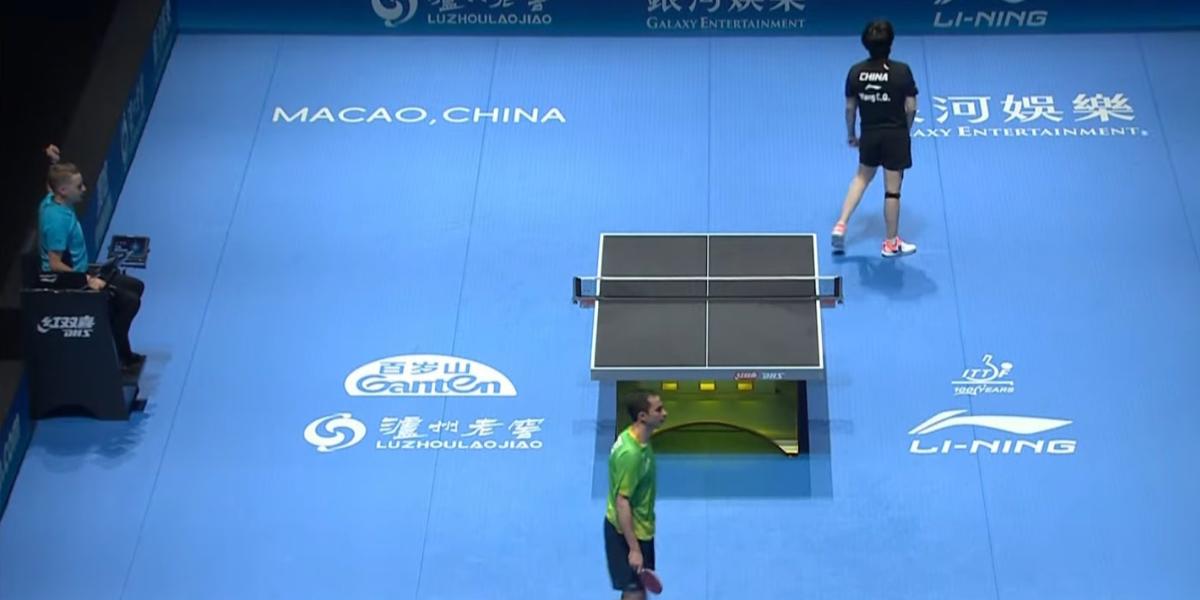 Hugo Calderano perdeu para Wang Chuqin e deixou disputa