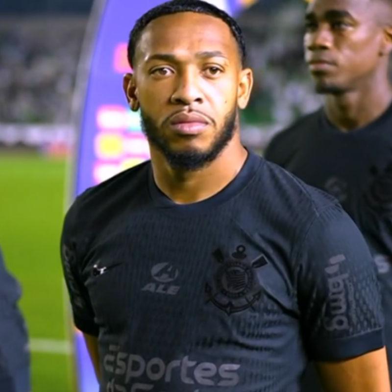 Martínez ataca Dorival após Corinthians demitir o treinador: 'Saí do time por tua causa'