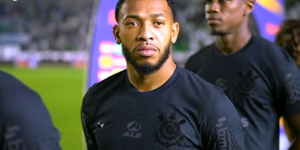 Martínez ataca Dorival após Corinthians demitir o treinador: 'Saí do time por tua causa'