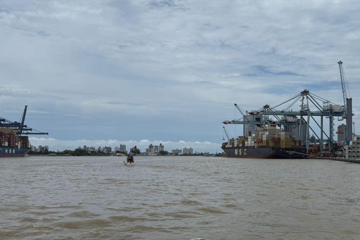 Dragagem de manutenção no canal de acesso ao Porto de Itajaí (SC) foi retomada e marca o restabelecimento dos serviços