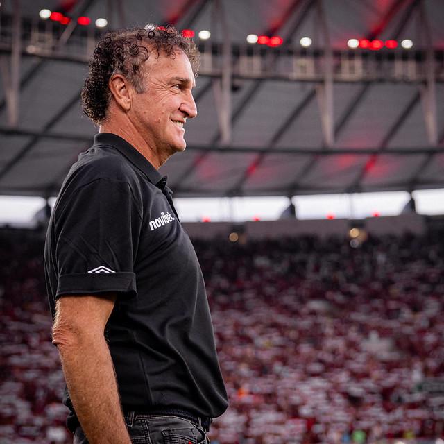 O técnico Cuca vai ter que administrar desfalques na estreia do Peixe na Copa Sul-Americana