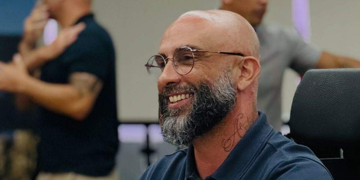 Tiago Peretto foi eleito vereador em São Vicente com 12.668 votos, o equivalente a 7,40% dos votos válidos do município