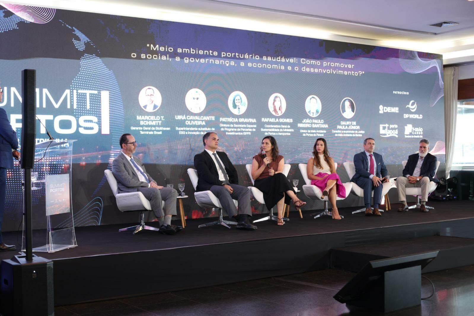 Painel teve como tema: “Meio ambiente portuário saudável: como promover o social, a governança, a economia e o desenvolvimento?”