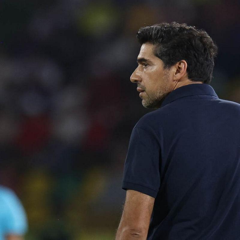 Abel lamenta empate do Palmeiras com Junior e alfineta Conmebol após pênalti com auxílio do VAR