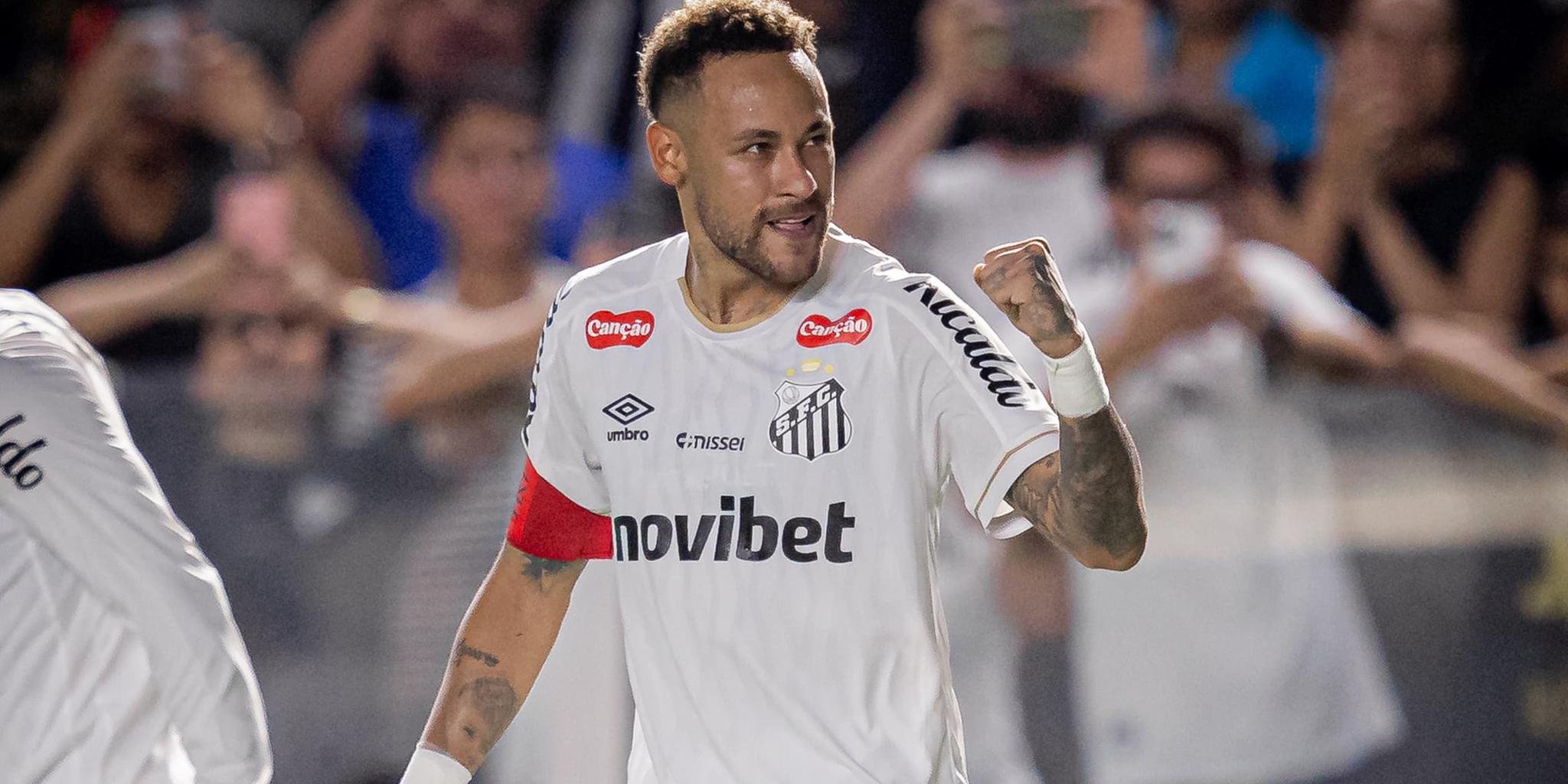 Neymar, que deve voltar ao time contra o Galo, neste sábado, tem contrato com o Santos até o final de 2026
