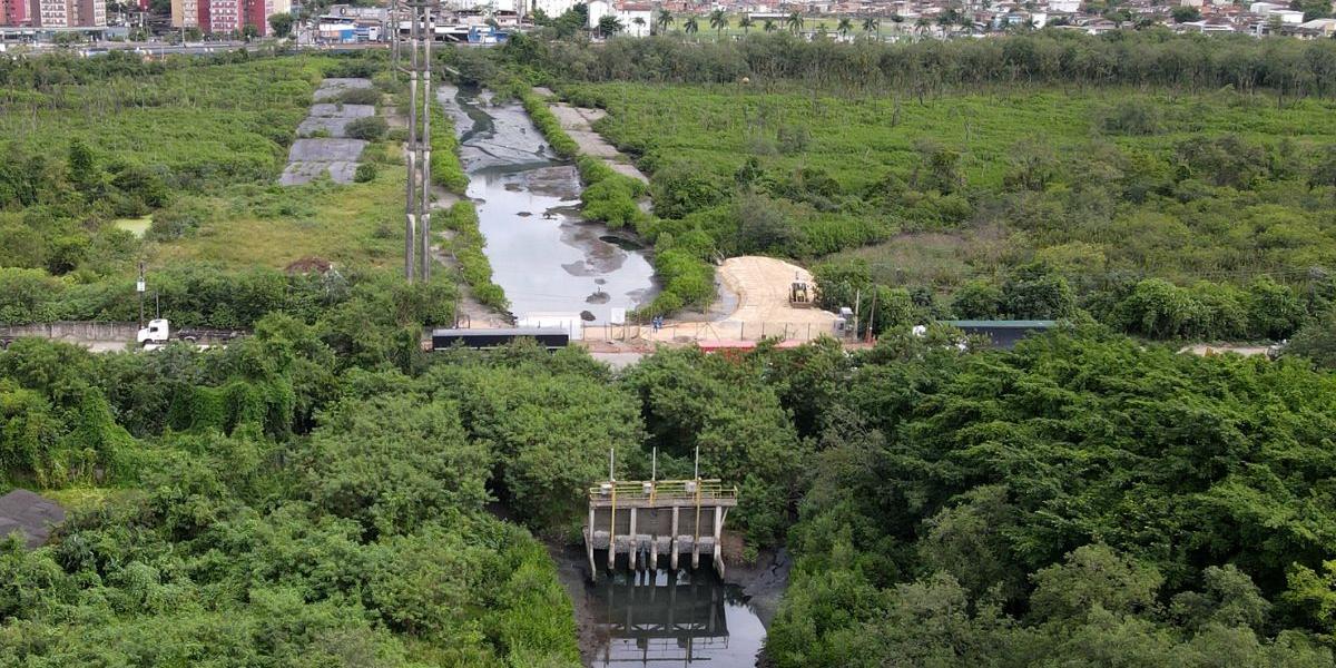 Construção é feita ao lado da Avenida Engenheiro Augusto Barata, com prazo de 42 meses para conclusão