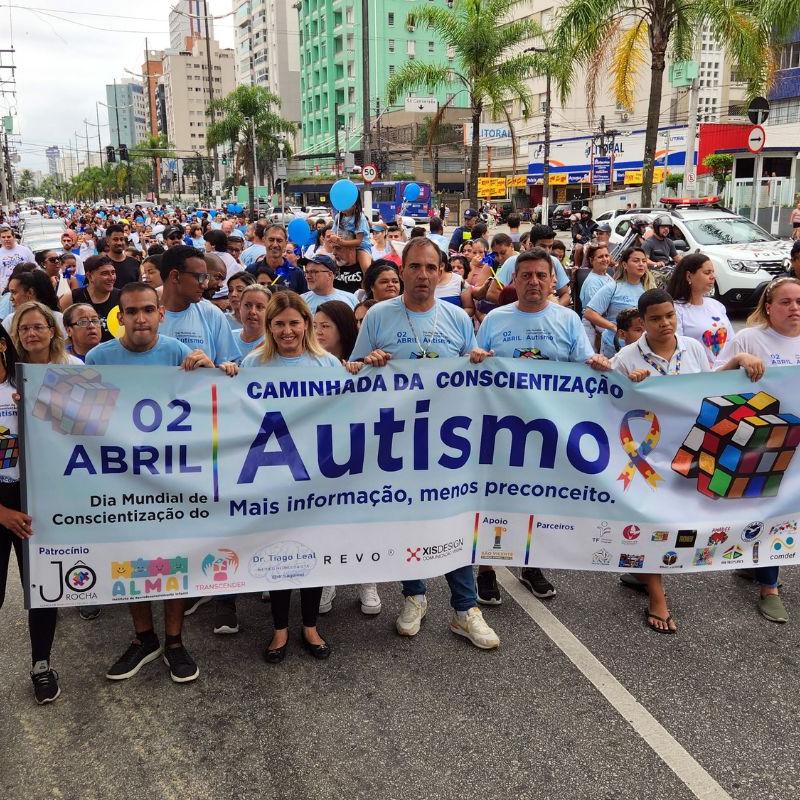 Cidades como Santos já promoveram caminhadas de conscientização