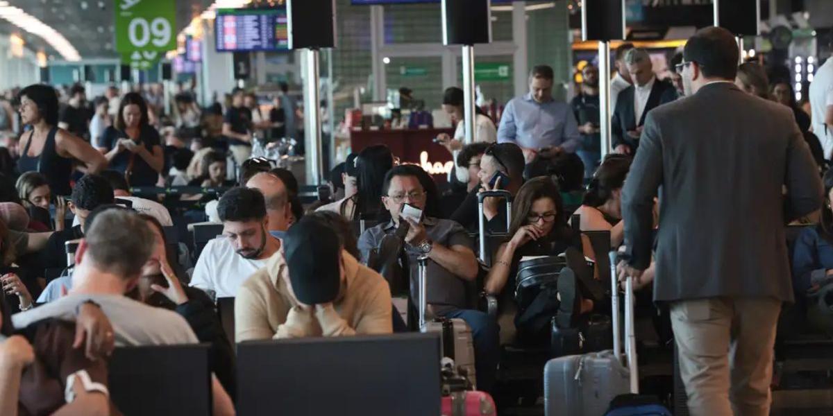 Após pane, Aeroporto de Congonhas vai operar até meia-noite