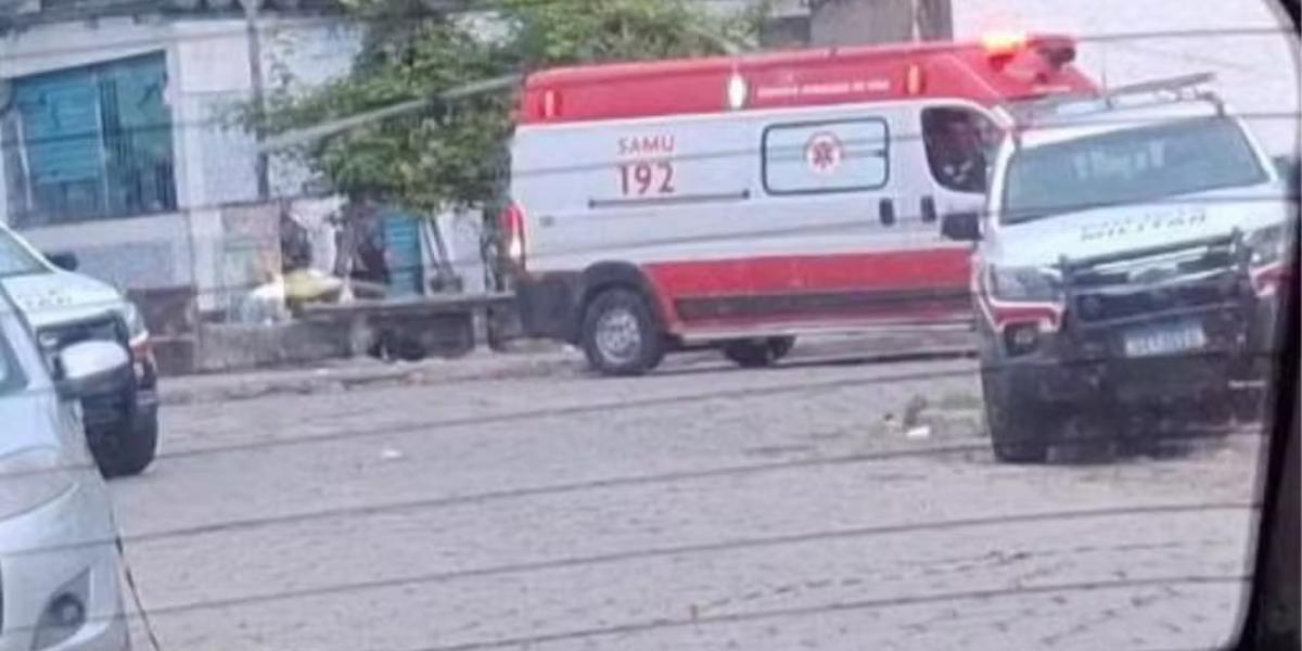 Samu foi acionado para atender a dupla baleada