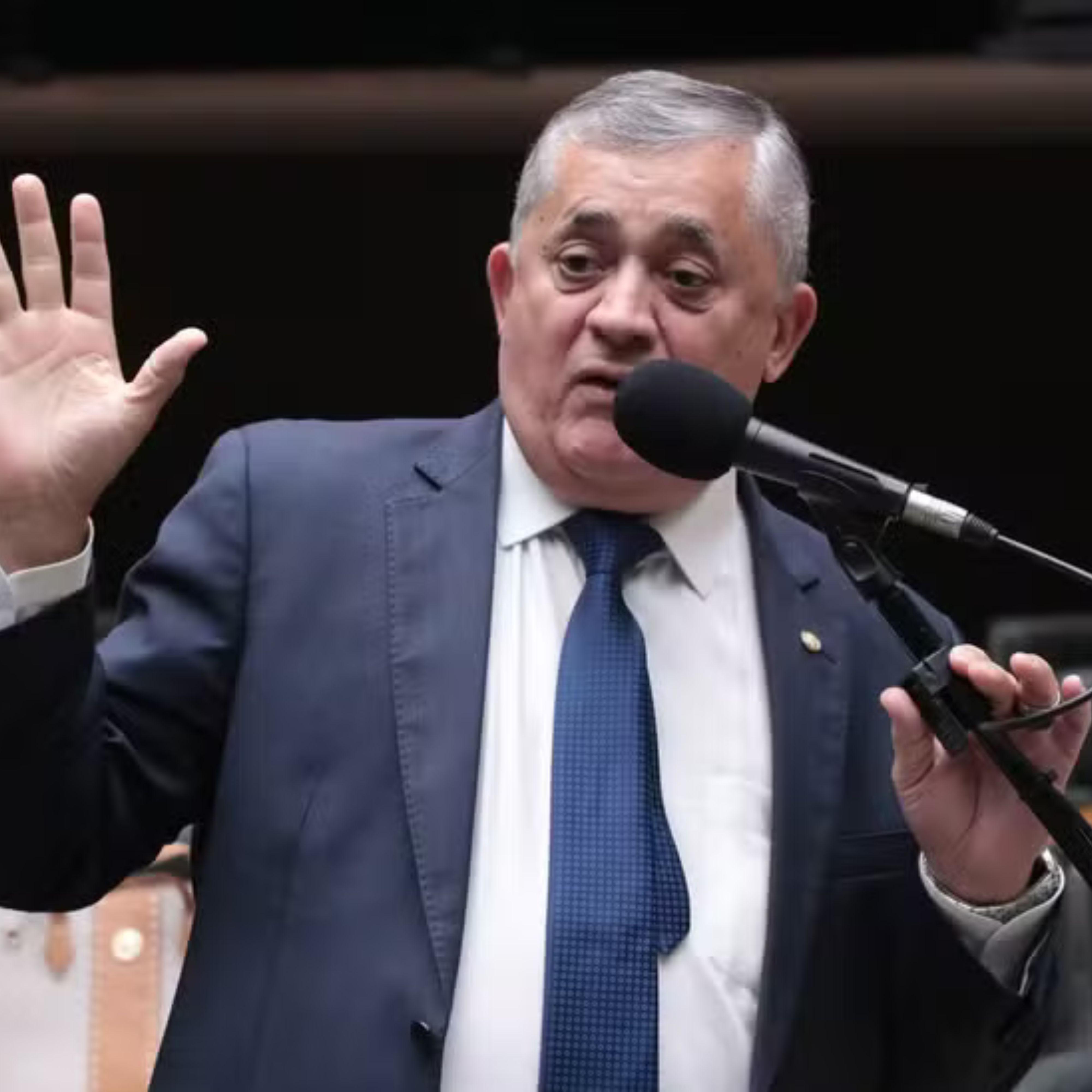 Deputado José Guimarães assumirá Secretaria de Relações Institucionais