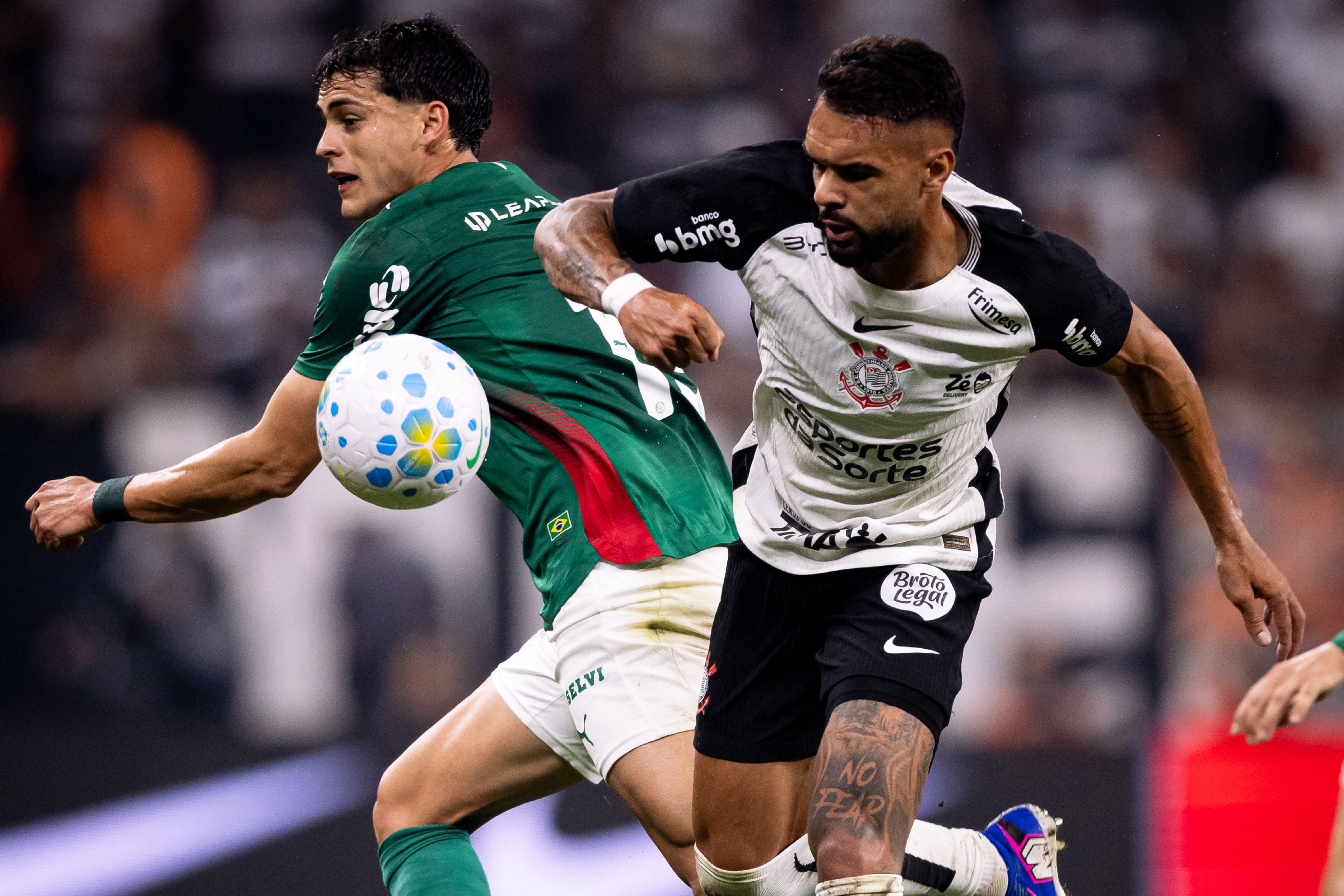Corinthians e Palmeiras jogam pouco futebol em duelo brigado e de placar zerado pelo Brasileiro
