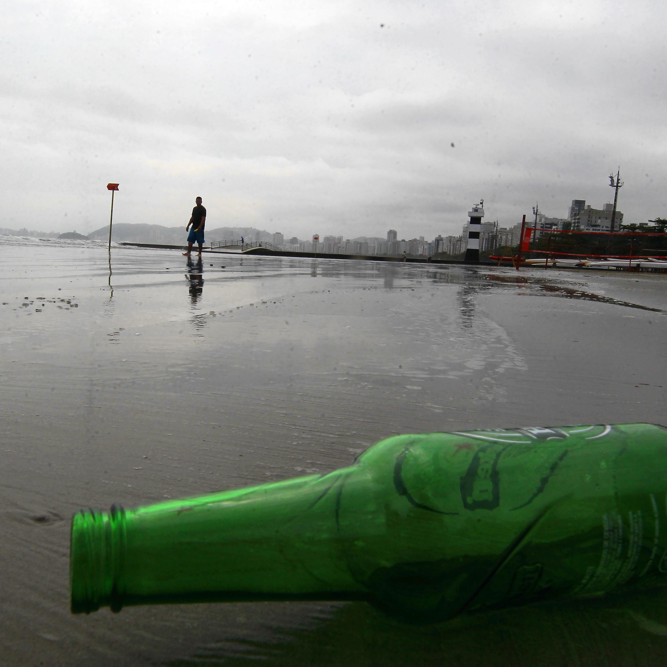 Governo paulista pretende estruturar uma política pública voltada à redução da poluição do mar