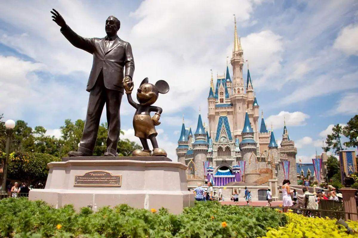 Disney começa demissão em massa de 1 mil funcionários