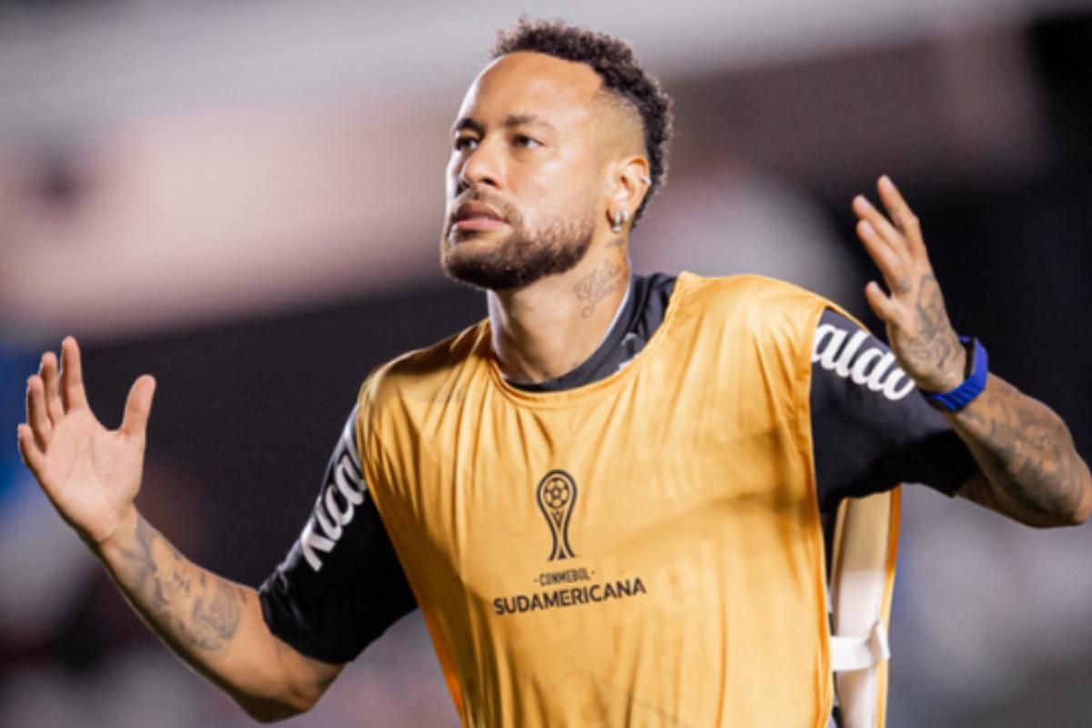 Torcedor que discutiu com Neymar postou desabado nas redes sociais