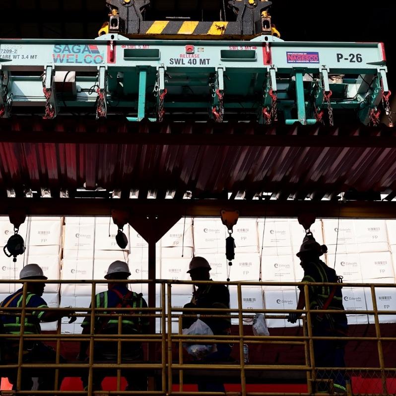 Trabalho nos portos é o principal ponto de conflito no Projeto de Lei 733/2025, que trata da revisão do marco legal do setor; ideia é manter e atualizar legislação de 2013