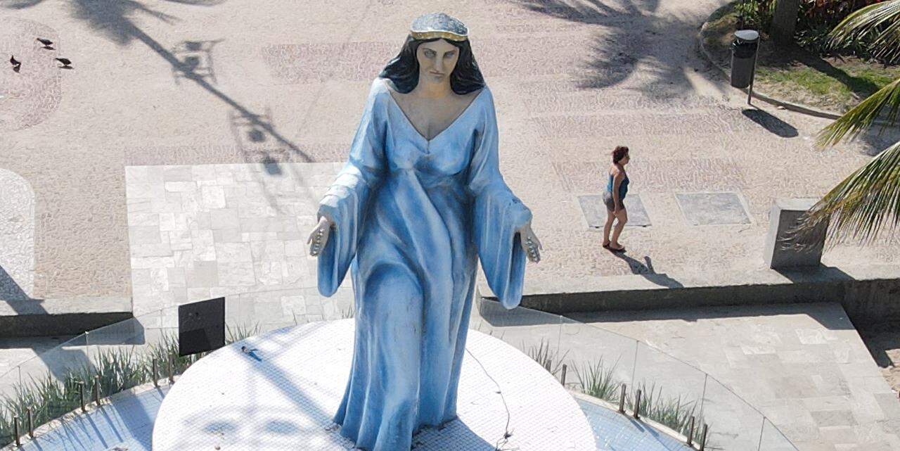Monumento foi doado em 1976 pelo Superior Órgão de Umbanda