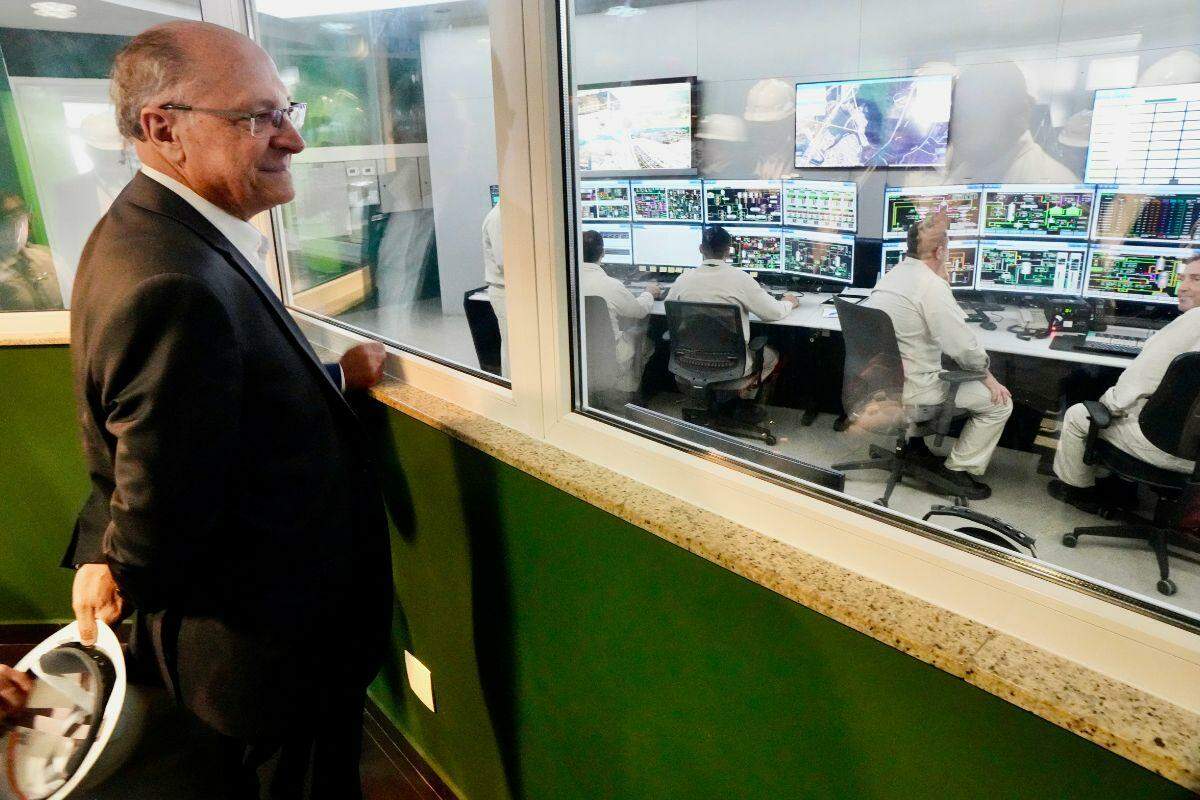 Geraldo Alckmin visitou Unipar Carbocloro, que recebeu RS 672 milhões do BNDES para modernização