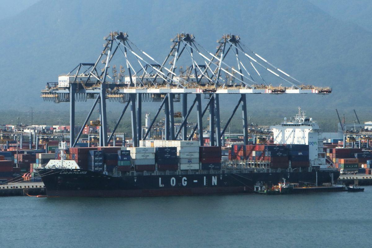 Estado de São Paulo aparece em segundo lugar, com 9,9 milhões de toneladas por meio da cabotagem