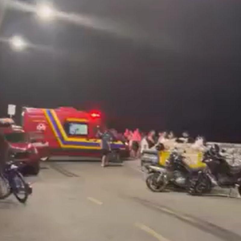 Adolescente escorregou enquanto caminhava pela costeira do Morro do Maluf, em Guarujá, e caiu no mar; ele segue desaparecido