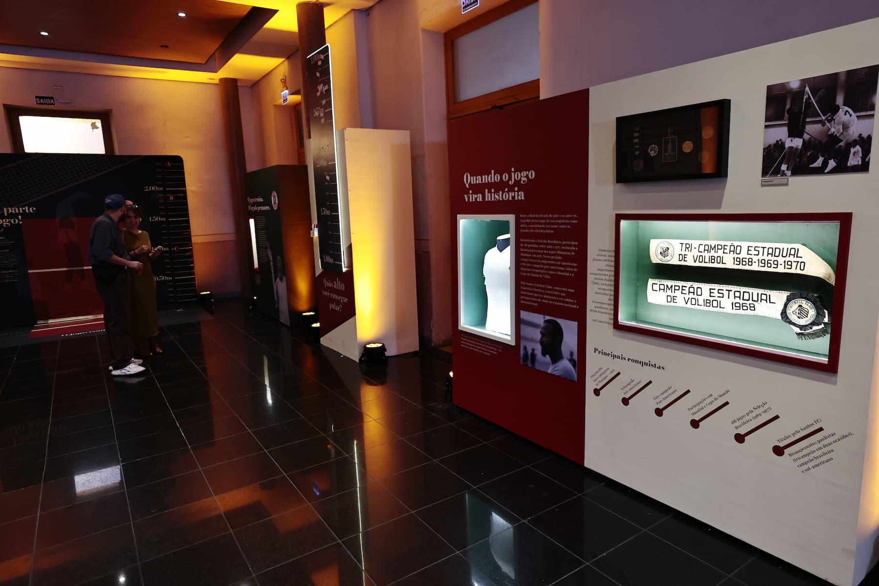 Depois da abertura da mostra no Teatro Guarany, a Expo Negrelli vai para o Shopping Praiamar