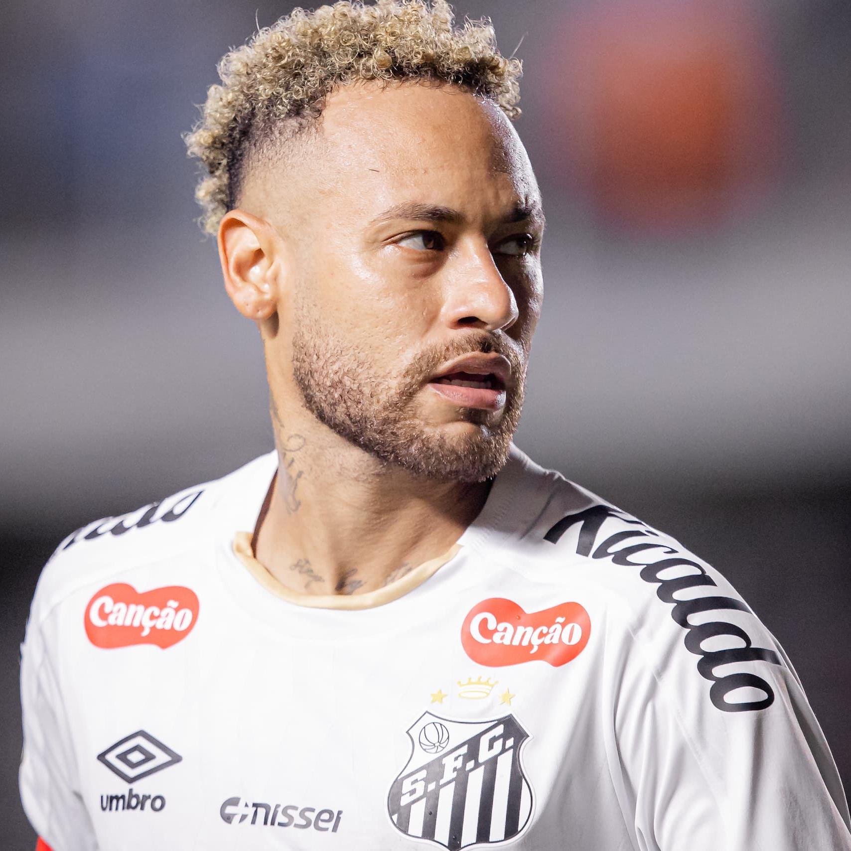 Com atuação regular contra o Coritiba, Neymar será poupado contra o Bahia, pelo Brasileirão