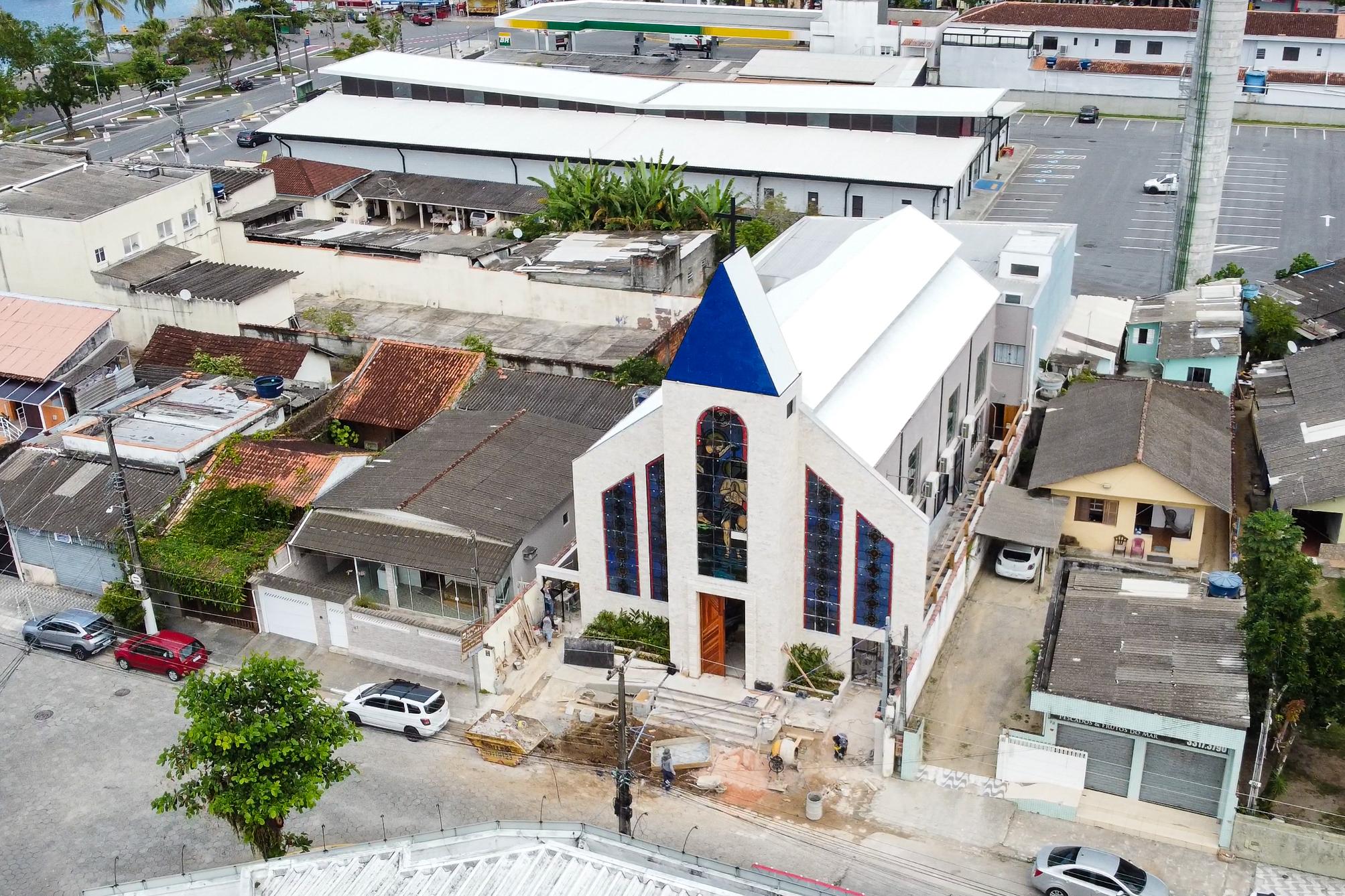 A programação de inauguração da Igreja Matriz São João Batista começa às 9h30, com missa de ação de graças, em Bertioga