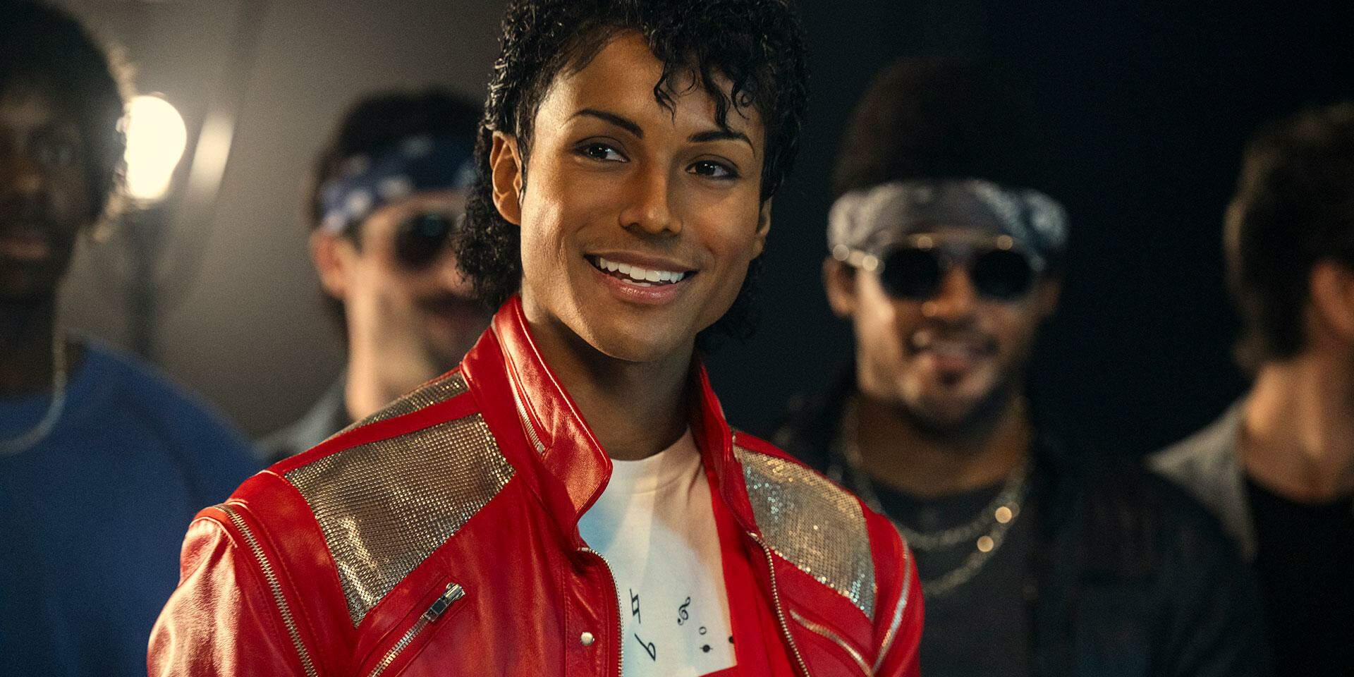 Jaafar Jackson interpreta o seu tio, Michael Jackson, com maestria