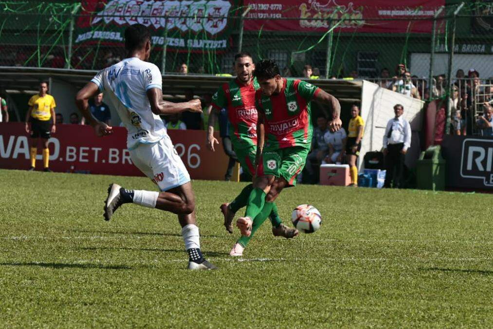 Yohan Marcellus foi o destaque do jogo, marcando o primeiro gol, que abriu caminho para a conquista