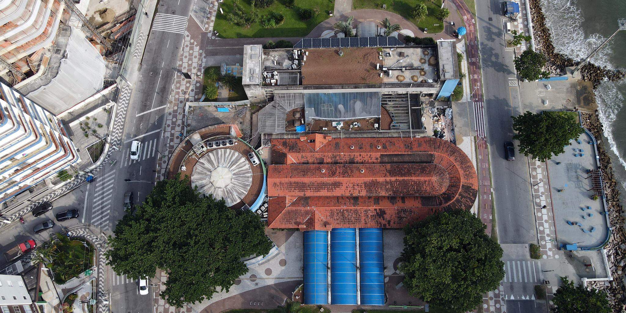 Empresa que ganhou a concorrência só executou 9% das obras