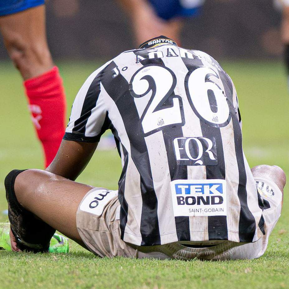 O Santos estaria fora da zona da degola se tivesse vencido o Bahia, mas empatou após abrir 2 a 0