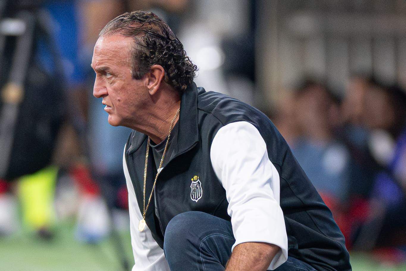 Em oito jogos, Cuca não conseguiu engrenar com o Santos: são duas vitórias, quatro empates e duas derrotas