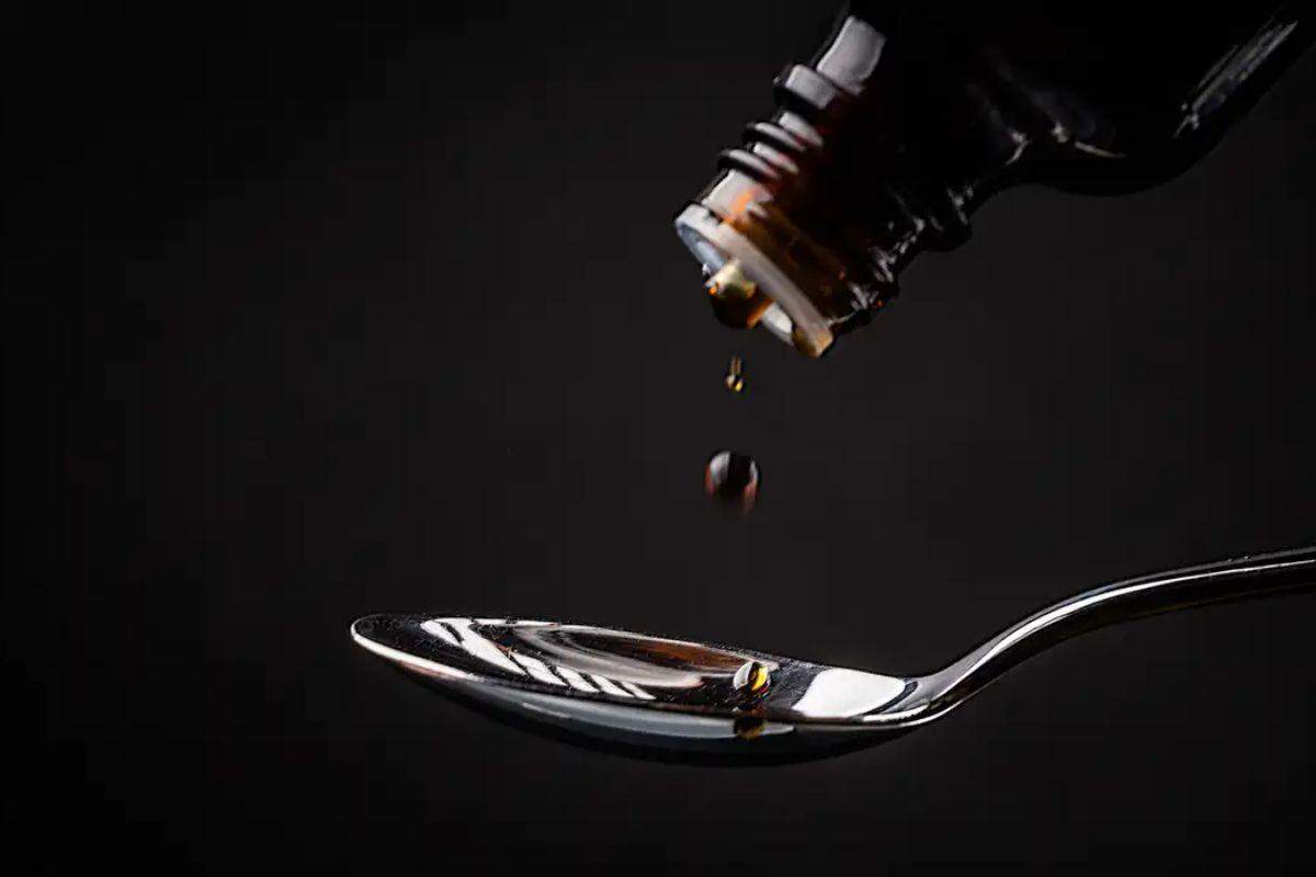 Anvisa suspende venda de xaropes com clobutinol