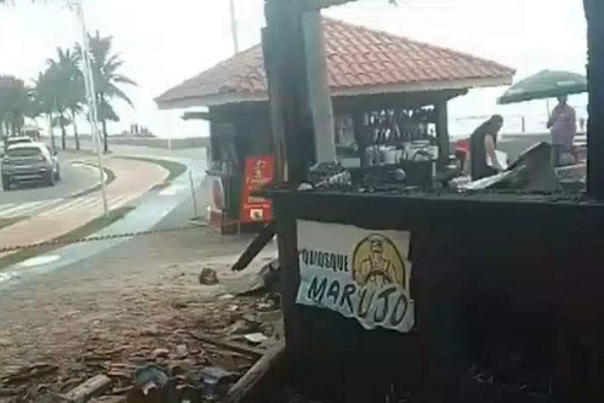 Fogo iniciou de madrugada