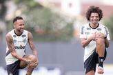 Poupados contra o Bahia, Neymar e Willian Arão voltam ao Santos no jogo da Copa Sul-Americana