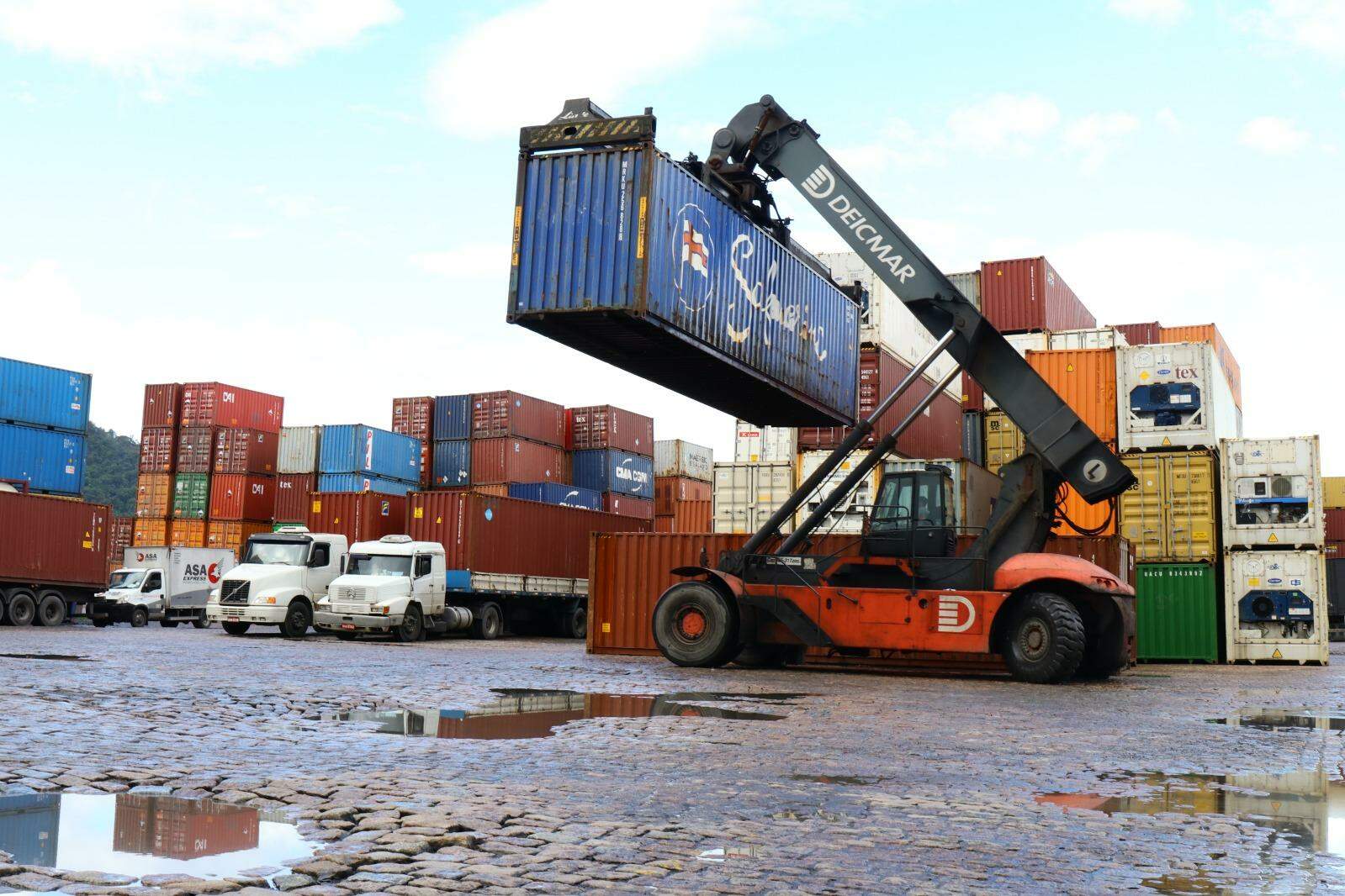 Conforme a nova norma, o acesso aos locais passa a depender de credenciamento prévio e autorização