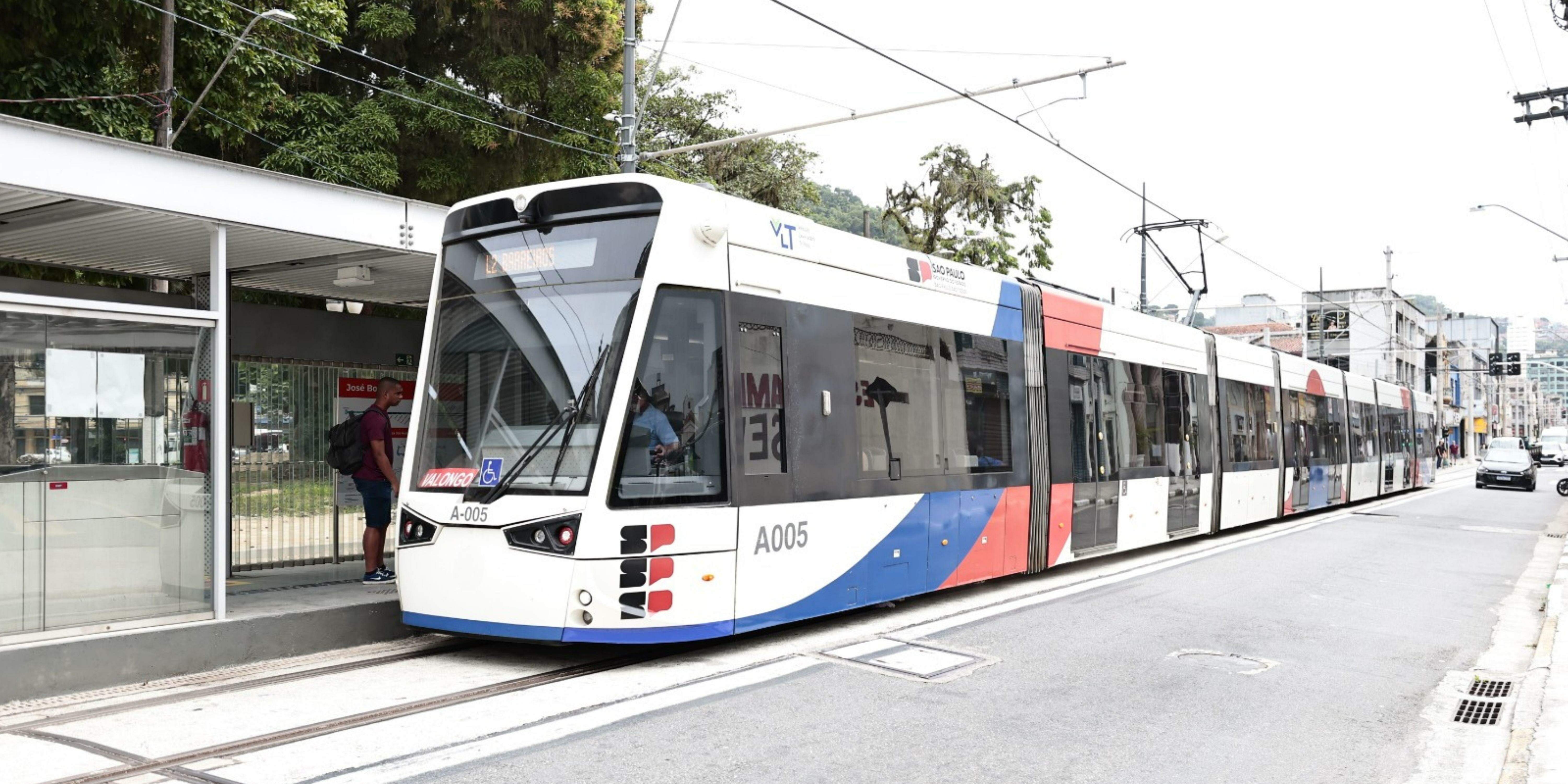 Concessionária não informa sequer estimativa de quando a segunda fase irá operar no horário completo