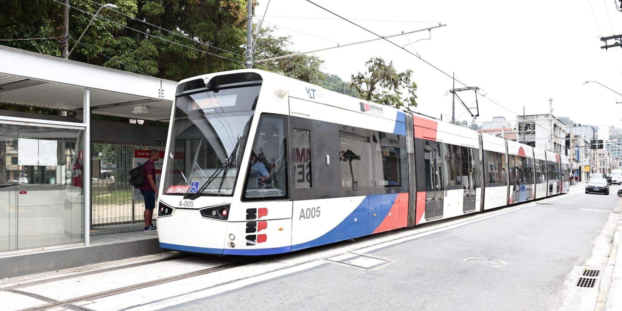 Concessionária não informa sequer estimativa de quando a segunda fase irá operar no horário completo