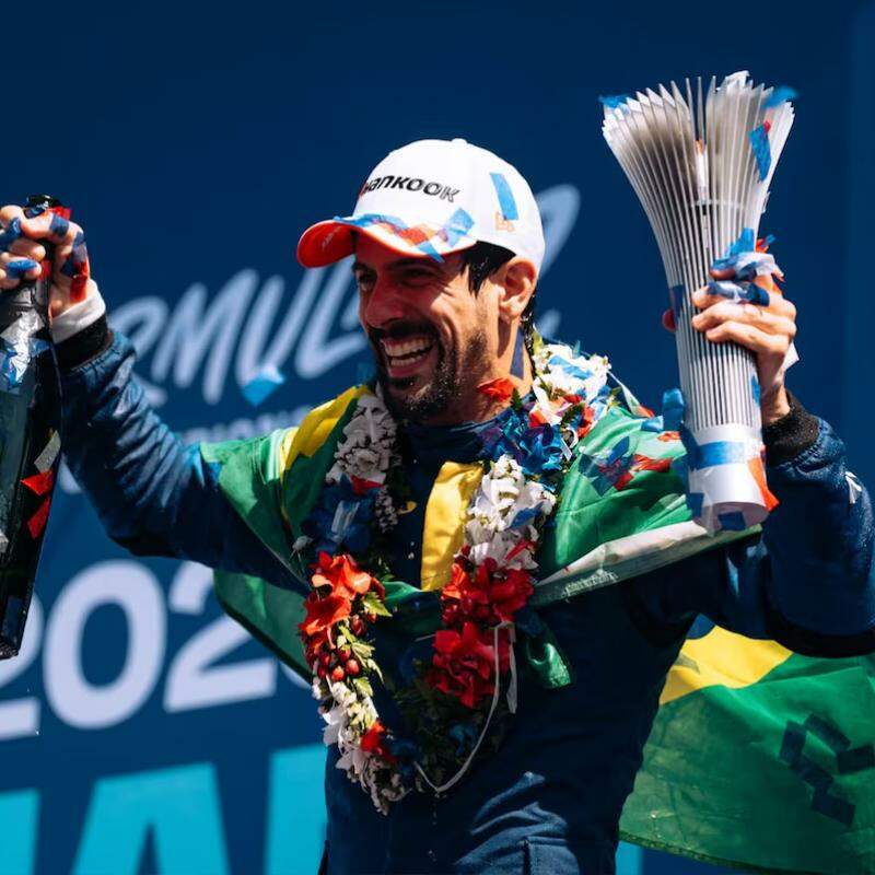 Brasileiro se aposentou das pistas