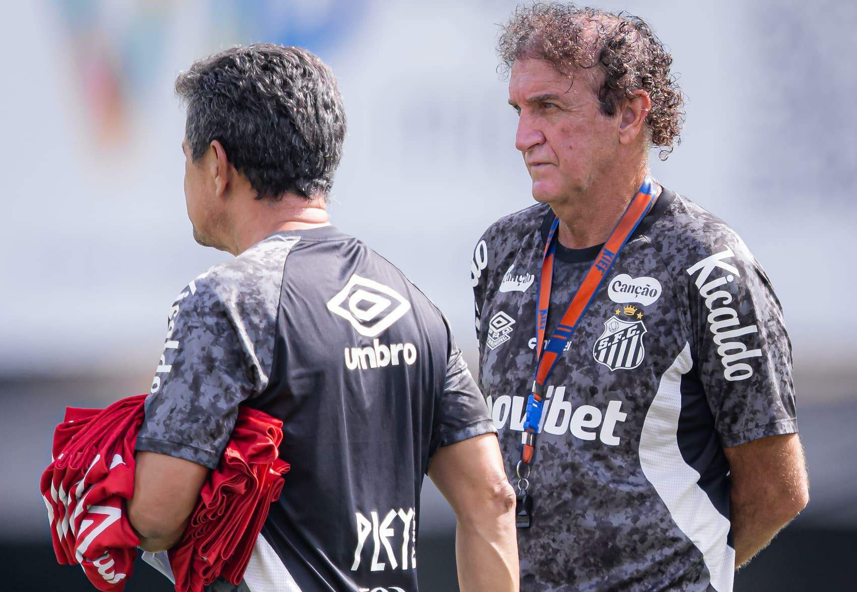 O Santos, do técnico Cuca, tem quatro empates e uma derrota nos últimos cinco jogos