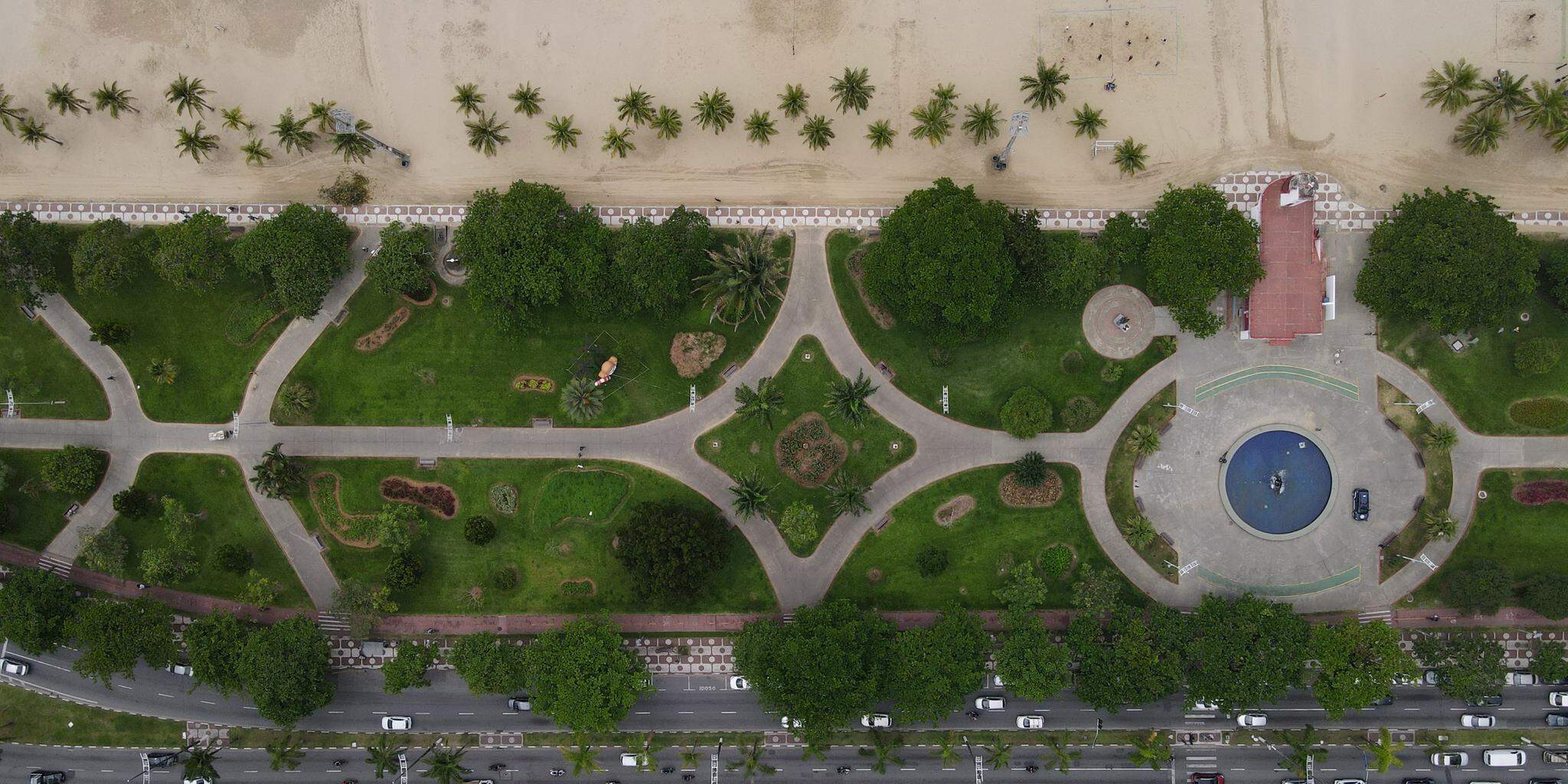 O projeto busca diminuir o impacto de resíduos irregulares nas praias de Santos