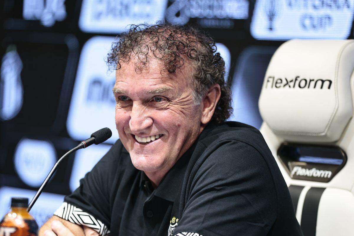 Cuca afirmou na coletiva deste sábado que Neymar irá jogar contra o Recoleta e que se sentiu satisfeito pelo empate com o Palmeiras