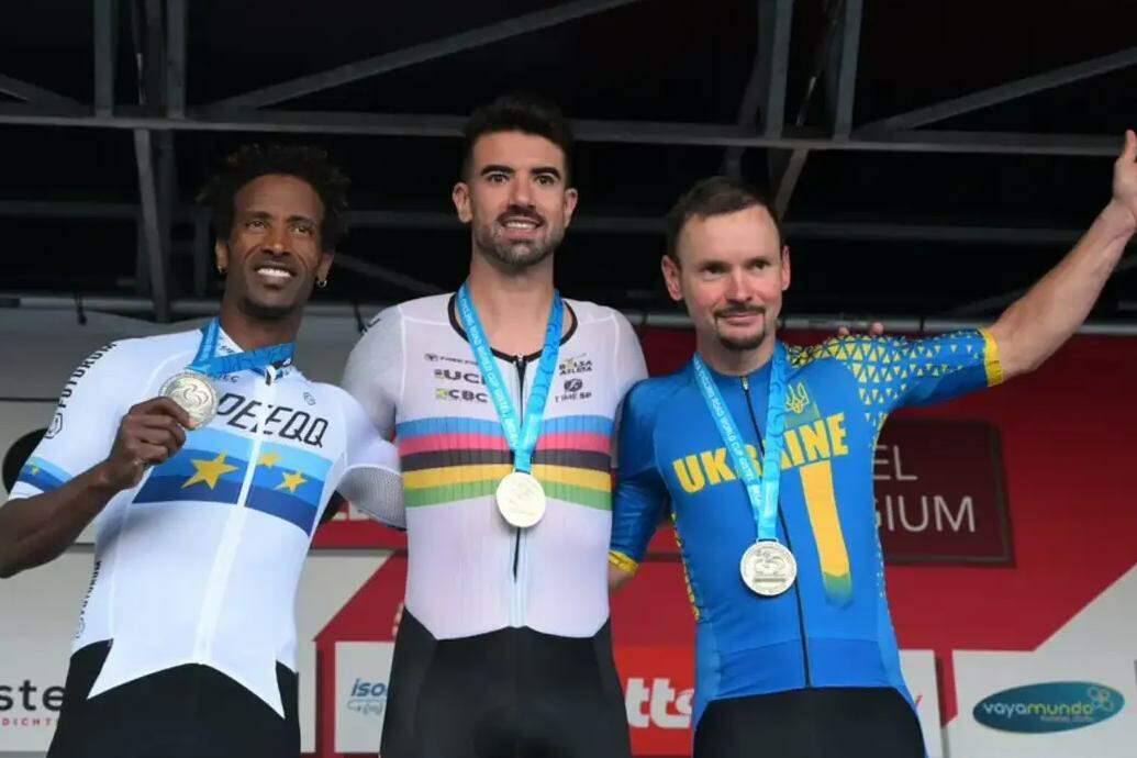 Com as conquistas de hoje, o Brasil fechou a competição com sete medalhas (um ouro e seis pratas)