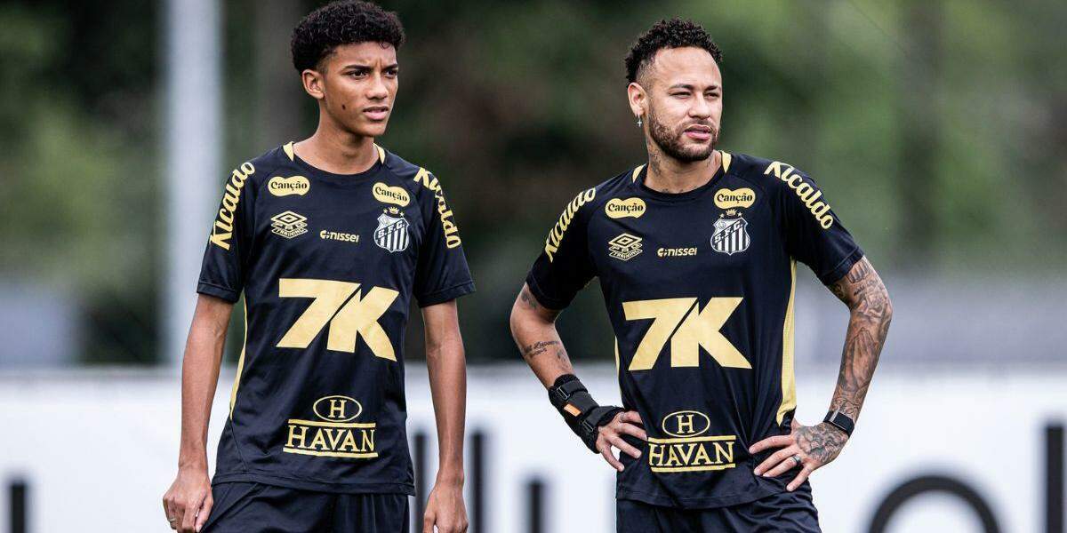 Robinho Jr. teria aplicado um drible em Neymar, que se sentiu desrespeitado e fez falta dura no colega