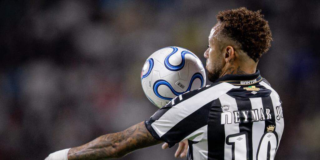 Neymar marcou contra o Recoleta, mas o time não soube matar o jogo e volta frustrado do Paraguai