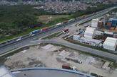 One of the objectives of the Guarujá City Hall is to facilitate vehicle traffic, from the tunnel, toward Rodovia Cônego Domênico Rangoni