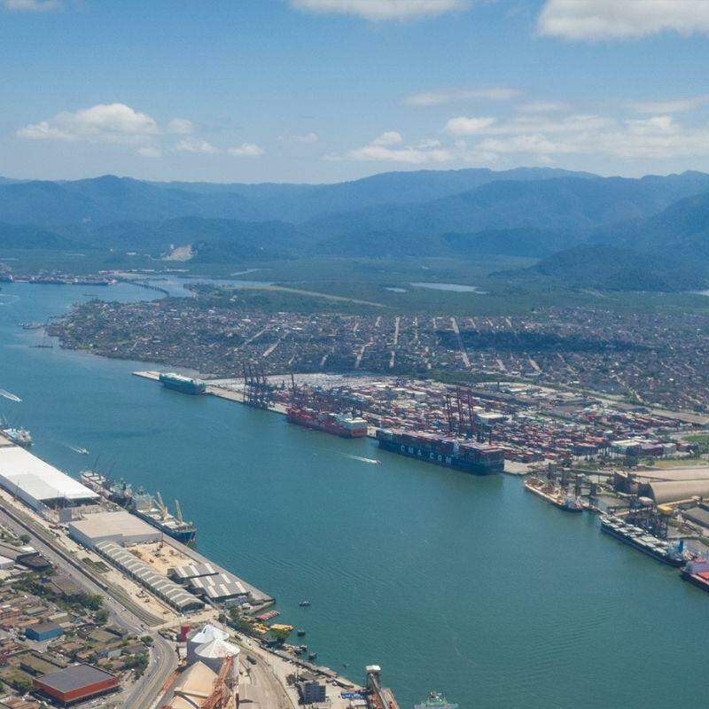 O “G” esquecido que trava o Porto de Santos