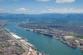 Empresas que atuam no Porto de Santos estão com mais de 20 vagas de emprego abertas para contratação